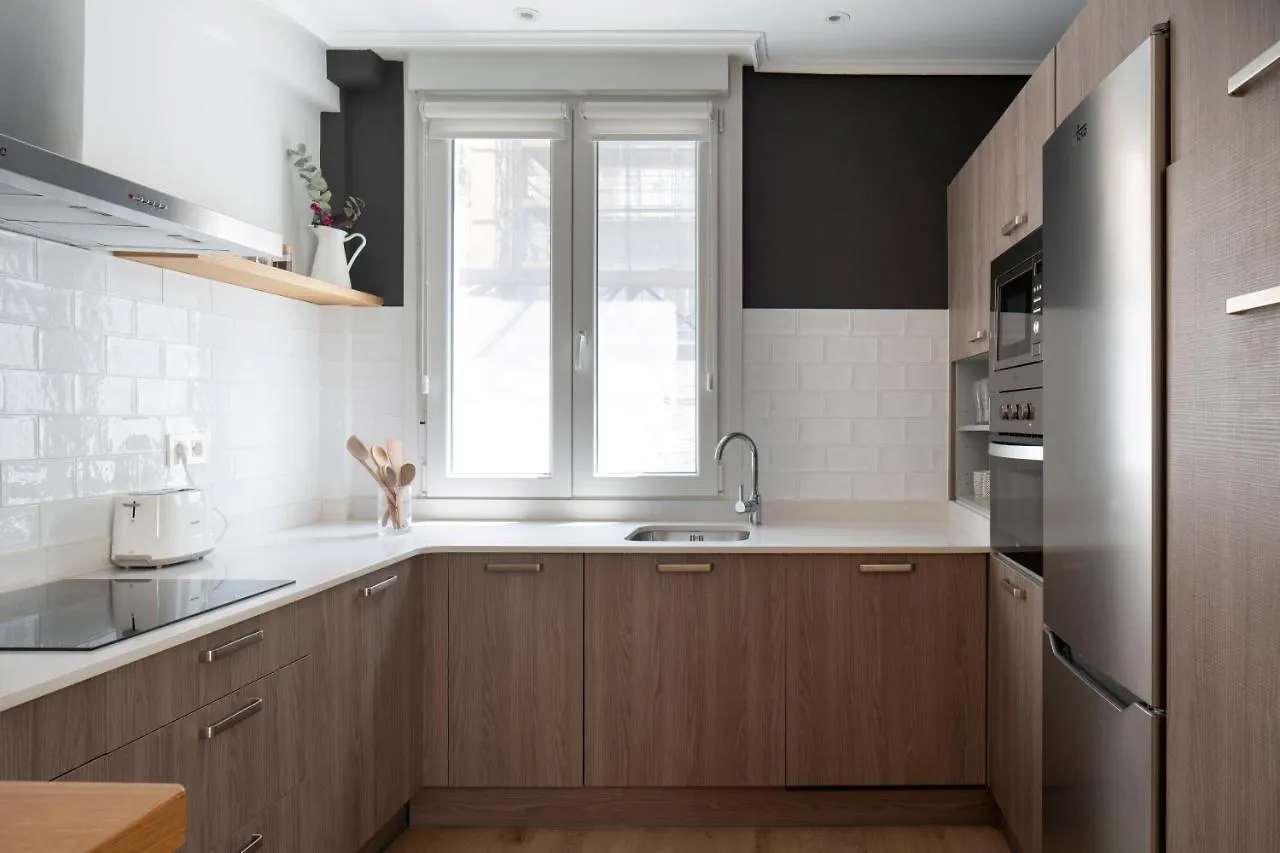 Premium Location! Gran Via & Free Parking Apartment Bilbao Spain